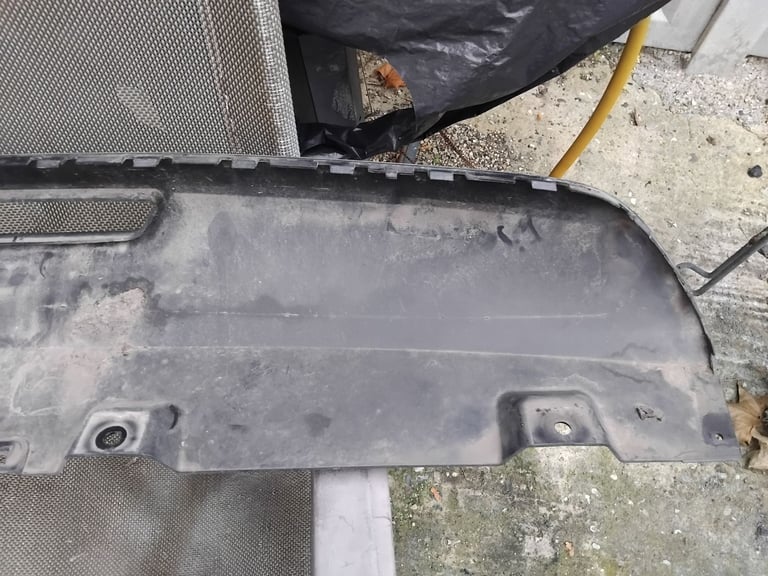 2023 fiat 500 E rear diffuser 
