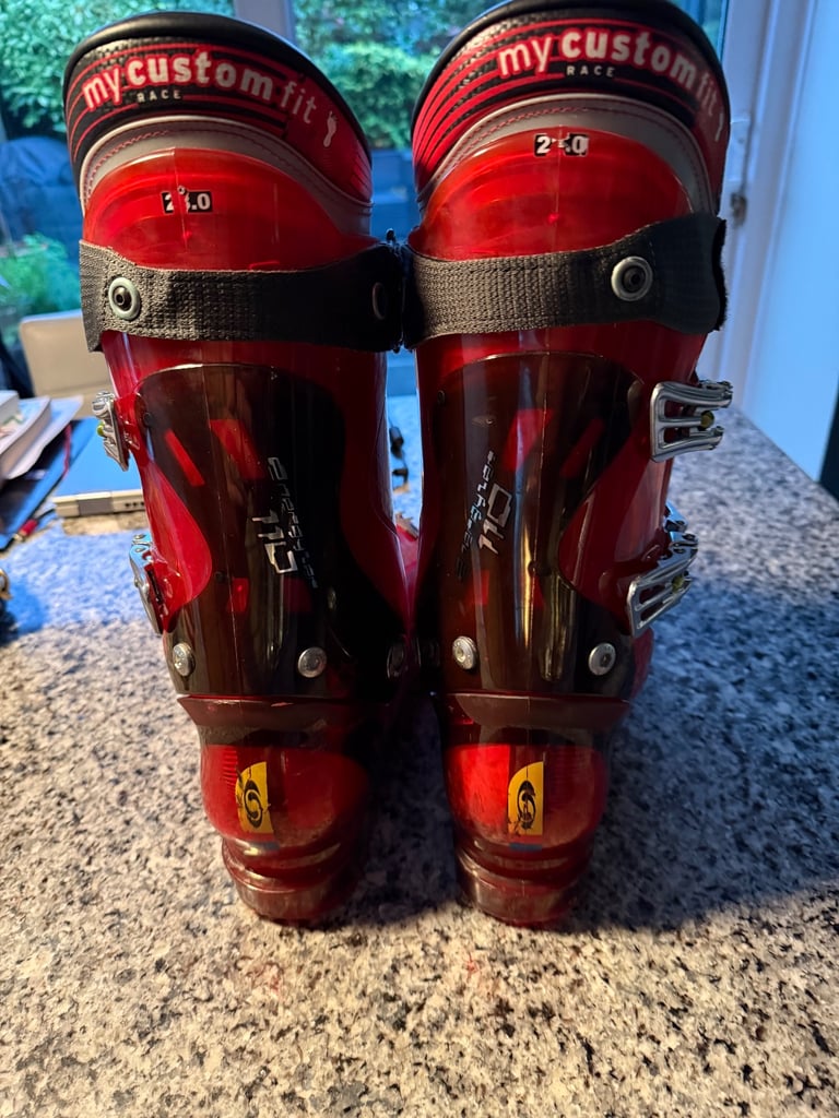 Men’s Ski Boots