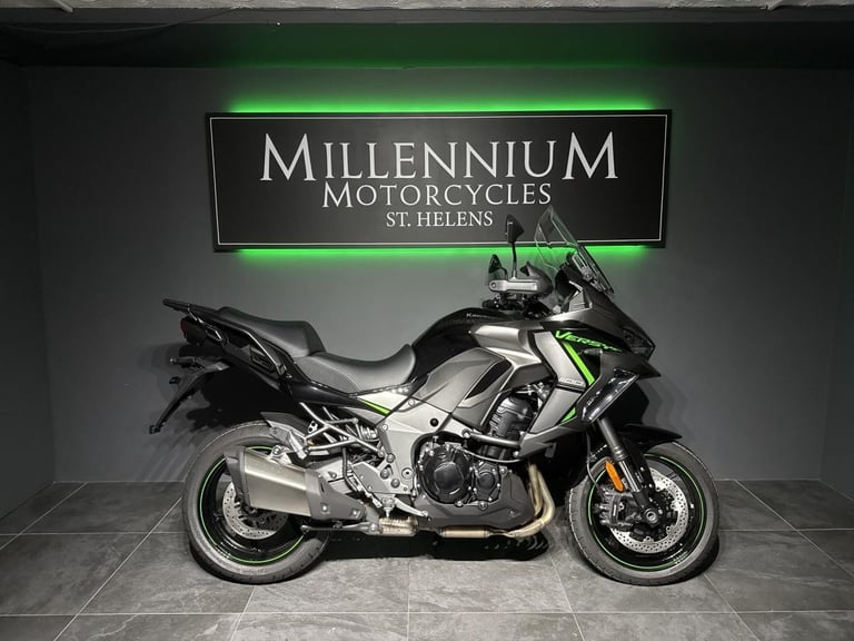 KAWASAKI NINJA 1100SX SE OHLINS AND BREMBOS PERFORMANCE SPORTS TOURER