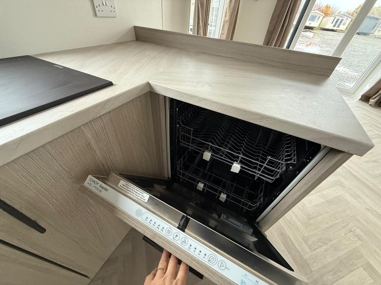 Nationwide Cottage 38ft x 13ft, 2 Bedroom Lodge