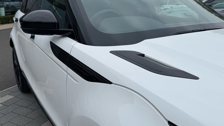 2025 Land Rover Range Rover Evoque 2.0 D200 Dynamic SE 5dr Auto Diesel Hatchback Hatchback Diesel...