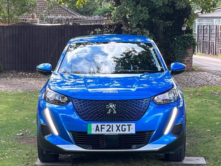 2021 Peugeot E-2008 50kWh Active Premium SUV 5dr Electric Auto (136 ps) HATCHBACK ELECTRIC Automatic