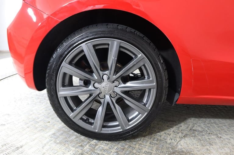 2012 Audi A1 1.4 TFSI Sport Hatchback 3dr Petrol S Tronic Euro 5 (s/s) (122 ps) Hatchback Petrol ...