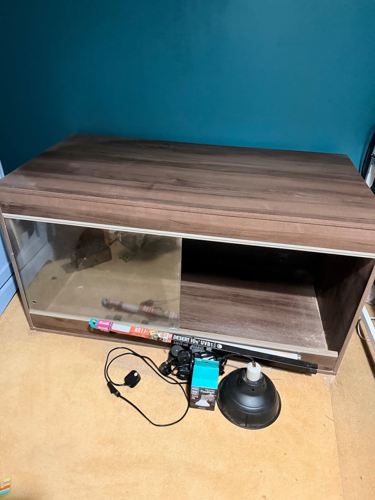 Vivarium reptile home 