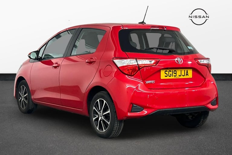 2019 Toyota Yaris 1.5 VVT-i Icon Tech Hatchback 5dr Petrol Manual Euro 6 (111 ps) HATCHBACK Petro...