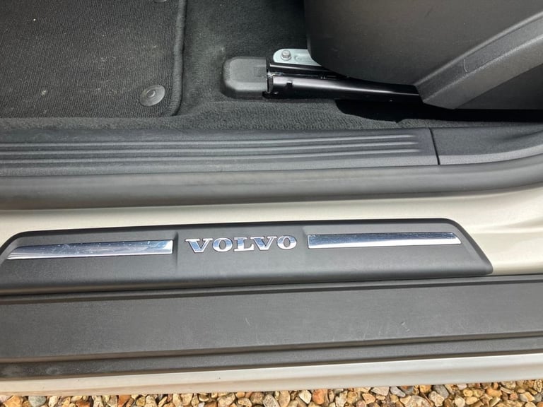 2017 Volvo V40 T3 [152] Cross Country Nav Plus 5dr HATCHBACK PETROL Manual