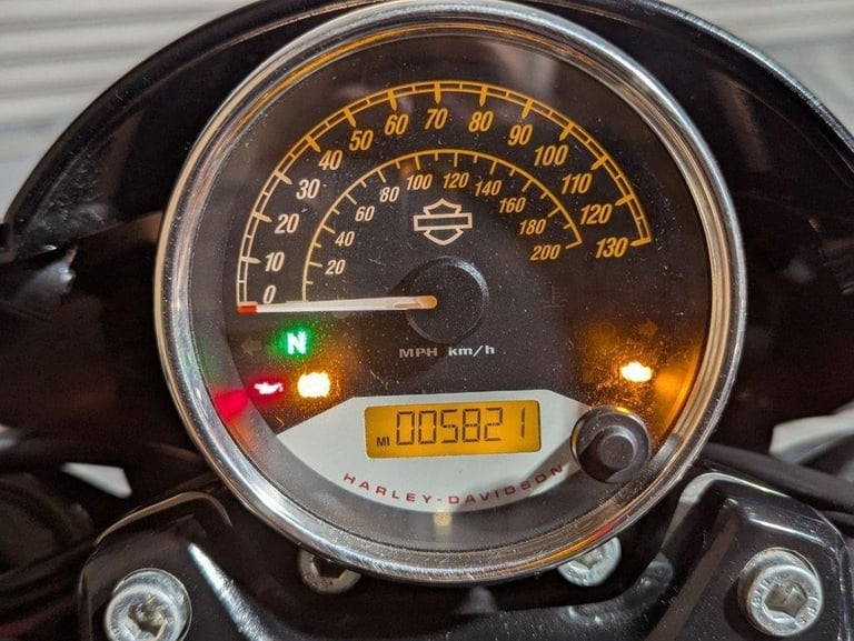 HARLEY-DAVIDSON STREET  ROD 750 2021 - LOW MILEAGE - BEST COLOUR SCHEME - LOV