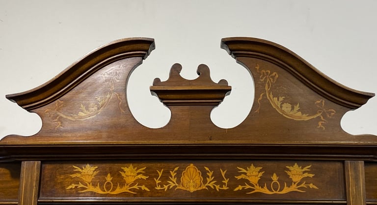 Fine Edwardian Mahogany & Satinwood Marquetry Glazed Sideboard Display Cabinet