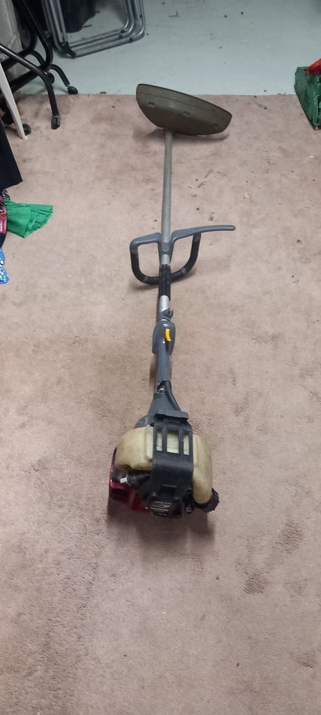 image for Petrol Strimmer