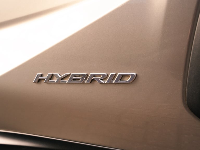 2017 Lexus NX 2.5 300h F Sport SUV 5dr Petrol Hybrid E-CVT 4WD Euro 6 (s/s)