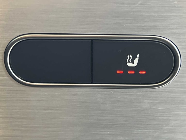 2022 Mercedes-Benz EQA 300 4M 168kW AMG Line Premium 66.5kWh 5dr Auto Hatchback Electric Automatic