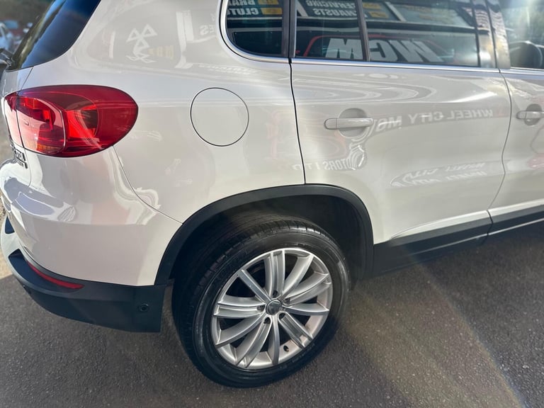 2015 Volkswagen Tiguan 2.0 TDI BlueMotion Tech Match Edition DSG 4WD Euro 6 (s/s) 5dr ESTATE Dies...