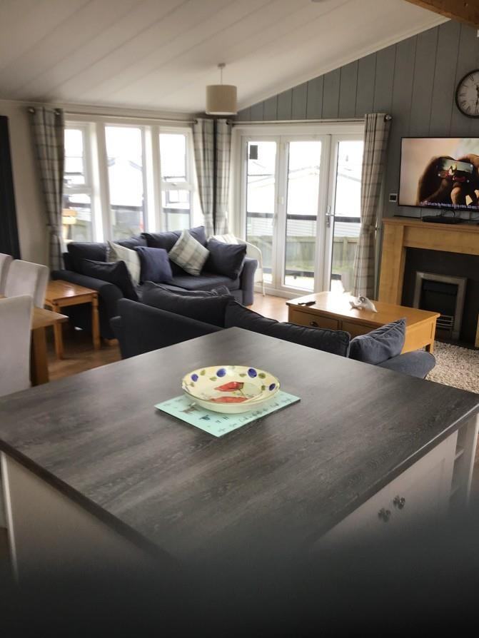 Three Bedroom Holiday Lodge on Carmarthen Holiday Park!