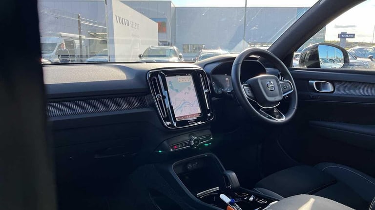 2024 Volvo XC40 Plus B3 Mild hybrid ESTATE Petrol/Electric Hybrid Automatic