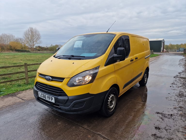 2017 Ford Transit Custom  Yellow  Drives Perfect  10m MOT  Ex AA  ULEZ