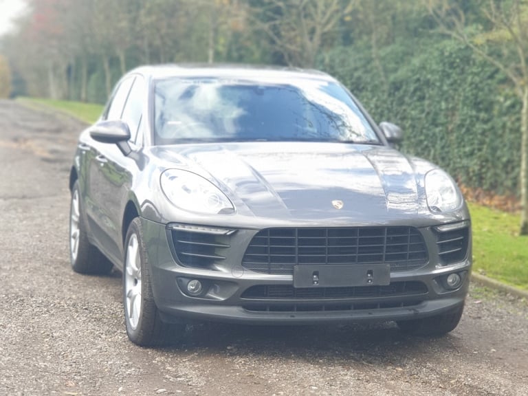 PORSCHE MACAN S (2015) 3.0 TD V6 S SUV 5dr Diesel PDK 4WD Euro 6 260P/S STUNNING