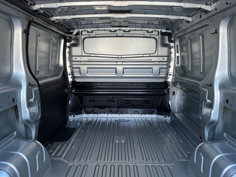  Renault Trafic Panel Van 2.0 Dci Blue 30 Extra Panel Van 5dr Diesel Manual Swb