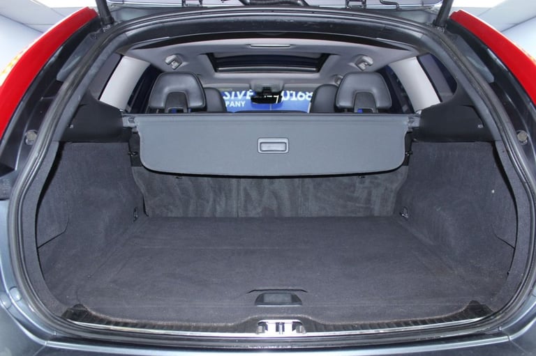 2017 17 VOLVO XC60 2.4 D5 SE LUX NAV SUV 5DR DIESEL AUTO AWD EURO 6 (S/S) (220 P