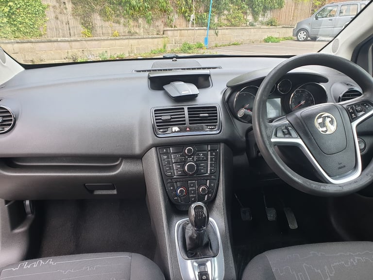 Vauxhall, MERIVA, MPV, 2011, Manual, 1686 (cc), 5 doors