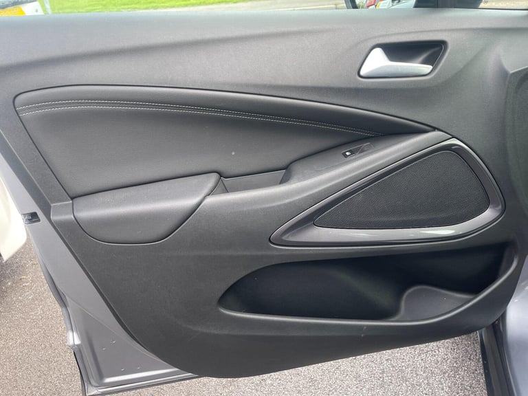 2021 Vauxhall Crossland 1.2 Turbo Elite Nav Auto Euro 6 (s/s) 5dr HATCHBACK Petrol Automatic