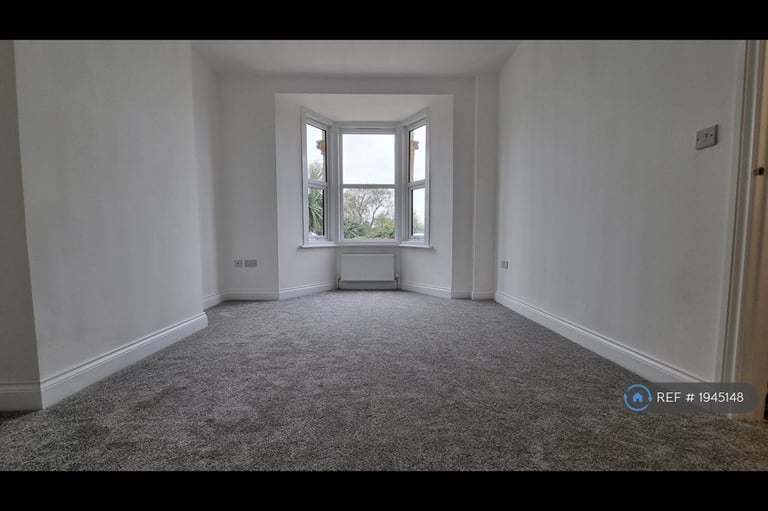 3 bedroom house in Strode Road, Clevedon, BS21 (3 bed) (#1945148)