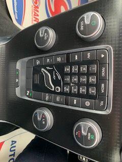 2017 Volvo V40 2.0 T3 R-Design Nav Plus Euro 6 (s/s) 5dr HATCHBACK Petrol Manual