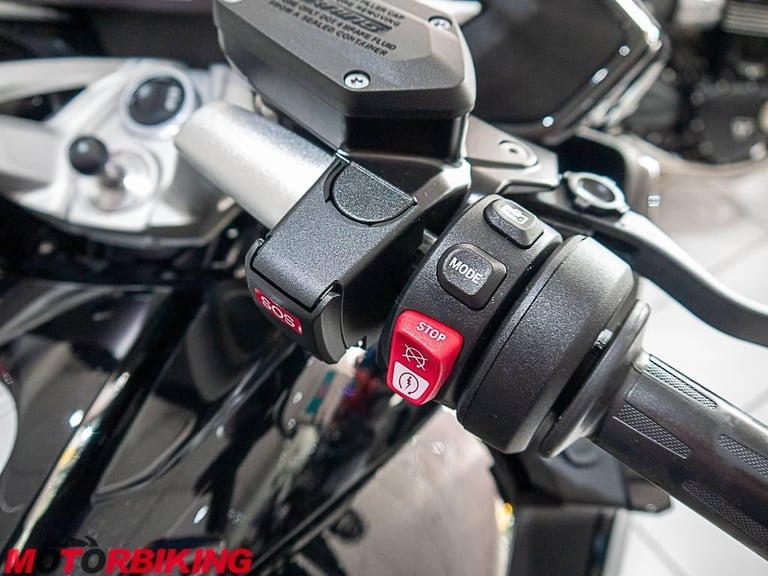 2023 (23) BMW K1600 GT SE - Beautiful two owner bike!!