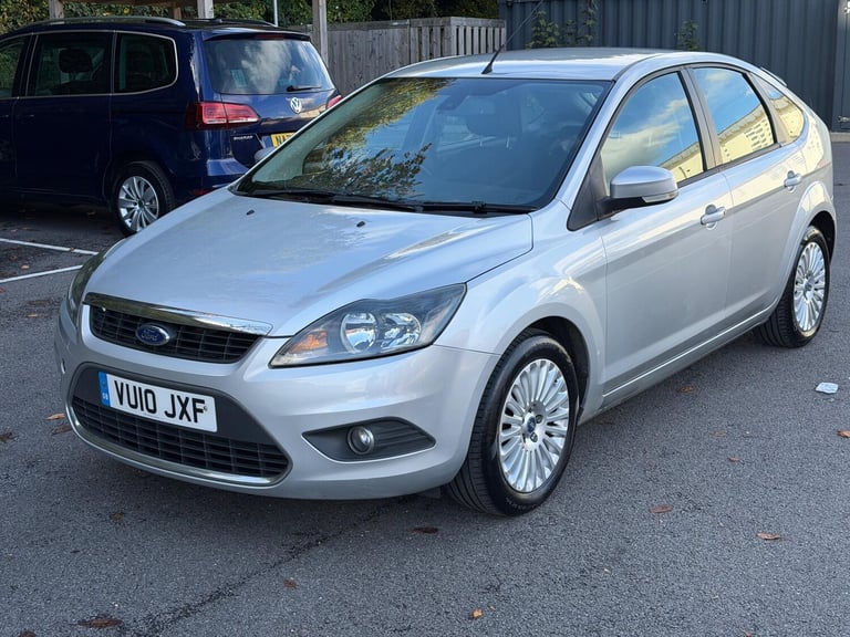 2010 Ford Focus 2.0 Titanium 5dr HATCHBACK PETROL Manual
