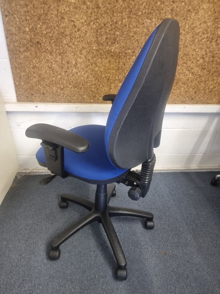 Bkue Toransen Adjustable Office Swivel Desk Chair 2 Available 