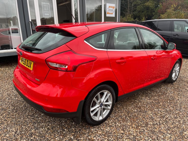 2015 Ford Focus 1.0 EcoBoost 125 Zetec 5dr HATCHBACK PETROL Manual