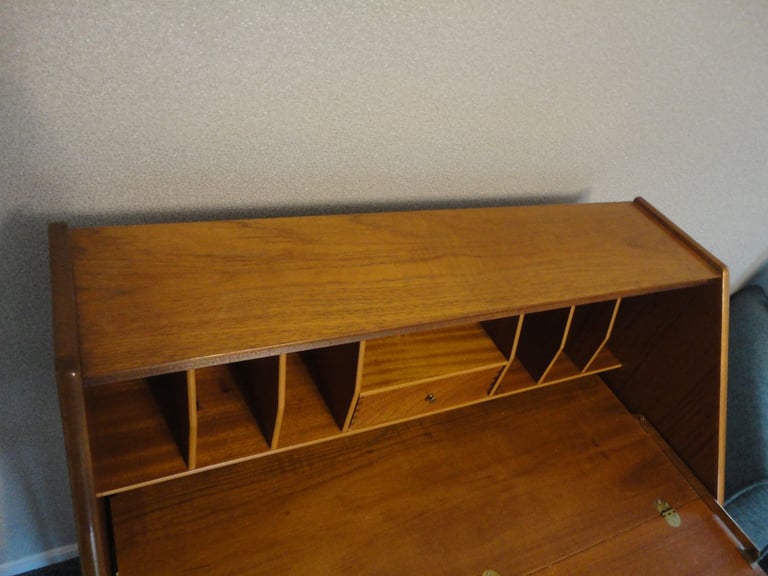Mid century modern Nathan, retro writing buerau desk,with lock and key