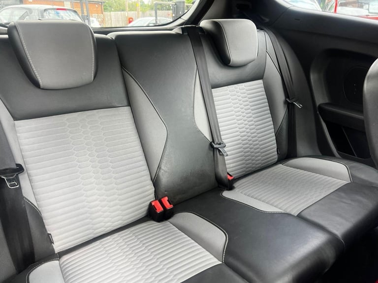 2017 Ford Fiesta 1.6T EcoBoost ST-3 Hatchback 3dr Petrol Manual Euro 6 (182 ps) HATCHBACK Petrol ...