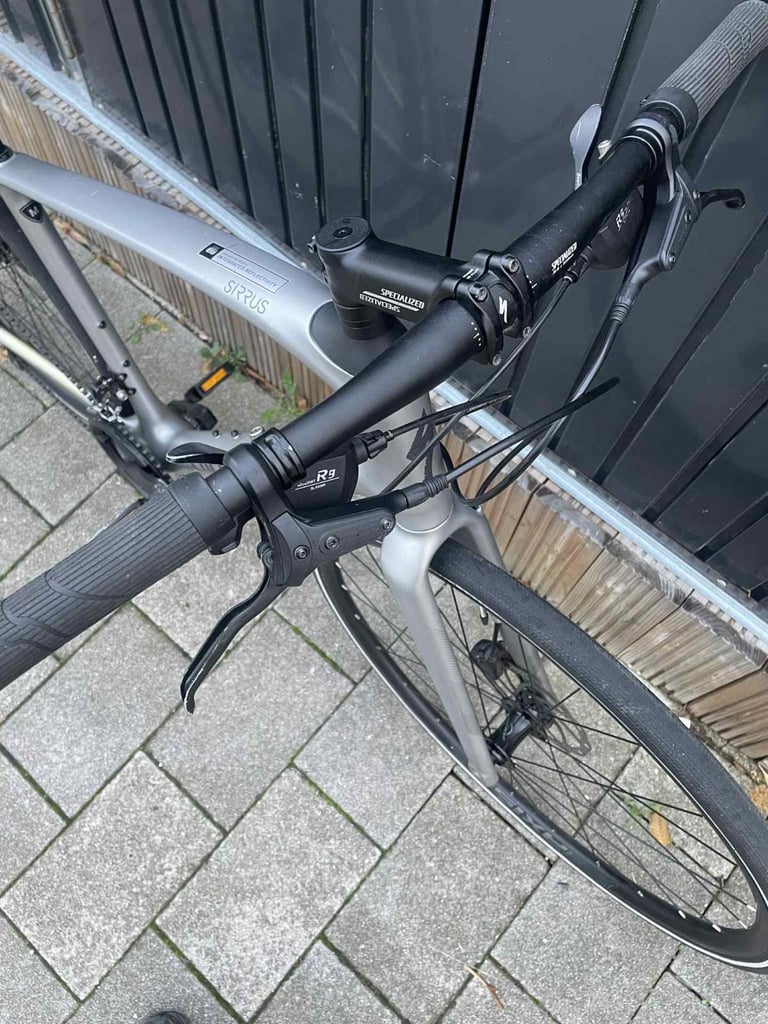 Specialized Sirrus 4.0 Carbon size M 