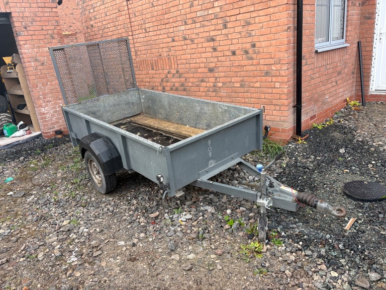Gardening trailer