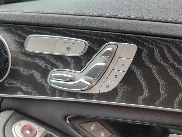 2021 Mercedes-Benz C Class 1.5 C200 MHEV AMG Line Night Edition (Premium) Estate 5dr Petrol Hybri...