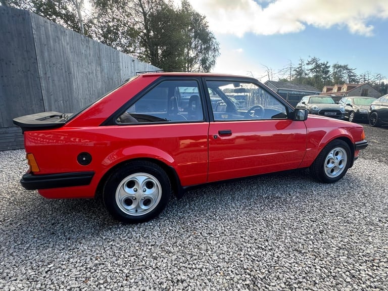  Ford Escort 1.6 XR3 3dr Petrol Manual