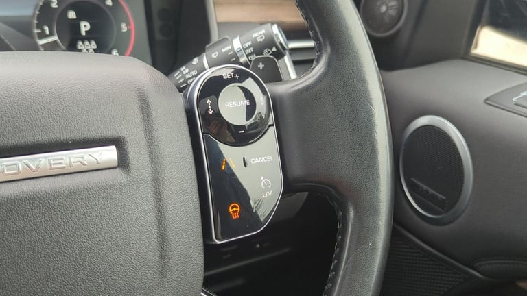 2020 Land Rover Discovery 3.0 SD6 HSE 5dr ESTATE Diesel Automatic