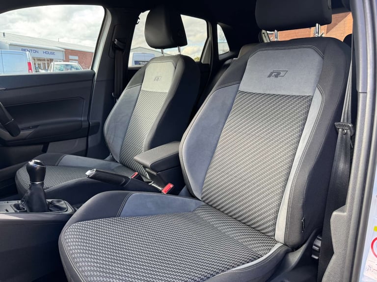 2019 Volkswagen Polo 1.0 Polo R-Line TSi 5dr - NATIONAL DELIVERY* Hatchback Petrol Manual