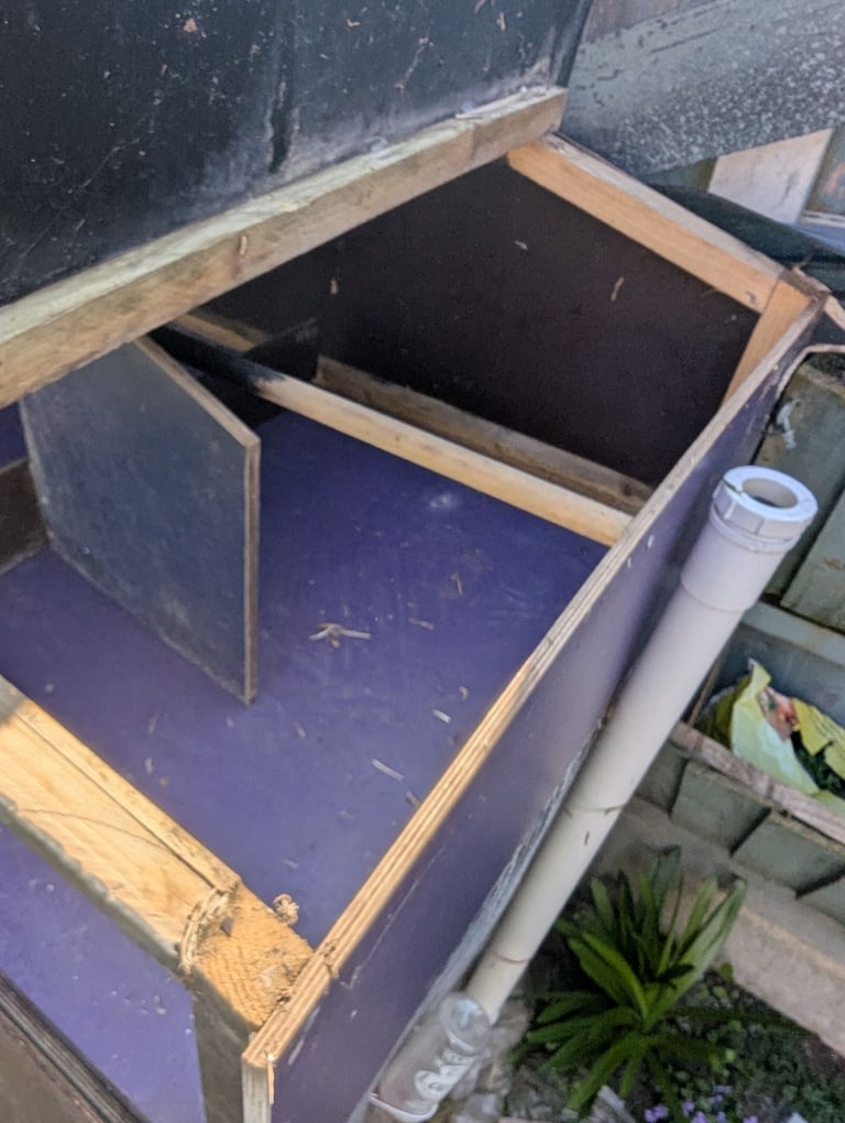 Chicken coop/ house and run