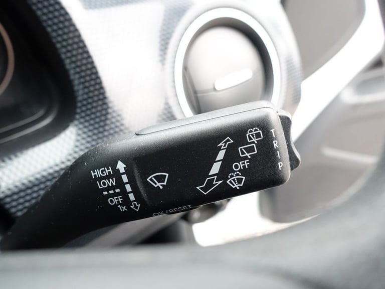 2019 Volkswagen up! 1.0 Move up Hatchback Petrol Manual