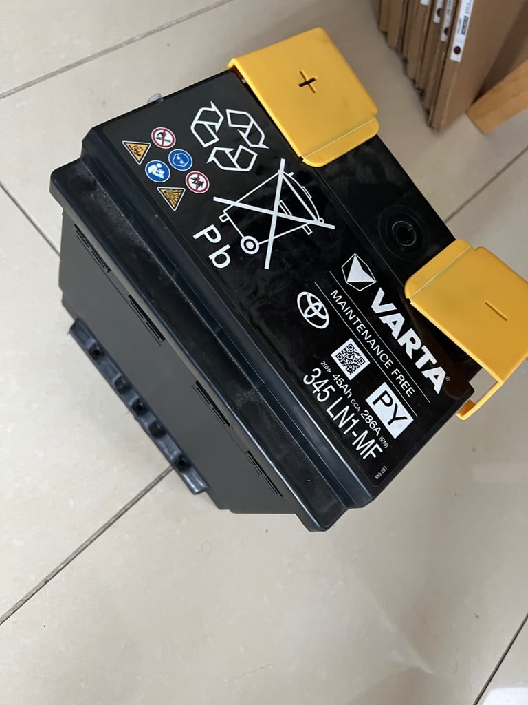 CAR BATTERY FOR SALE £30