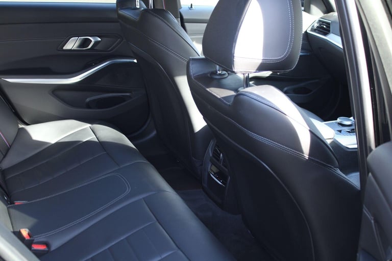2021 BMW 3 Series 2.0 330e 12kWh M Sport Touring Auto Euro 6 (s/s) 5dr ESTATE Petrol/Electric Hyb...