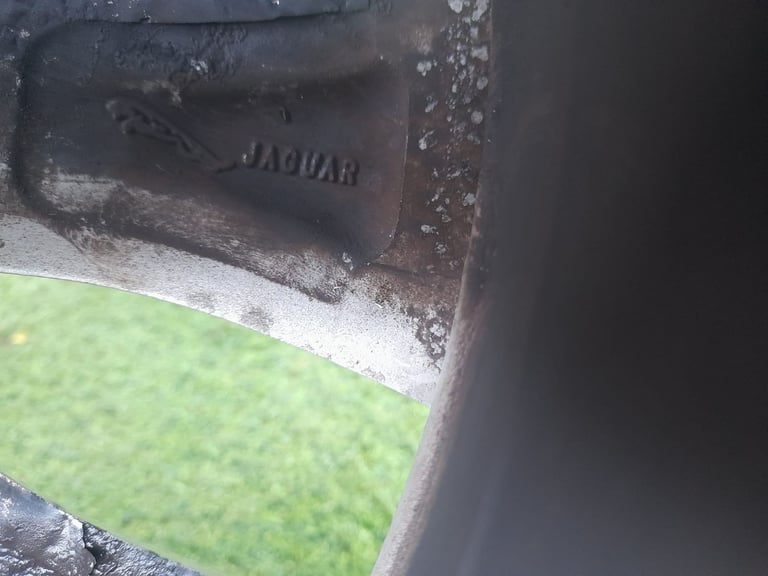 Set of 17 Inch Alloy wheels 5x108 with Tyres in West London Area