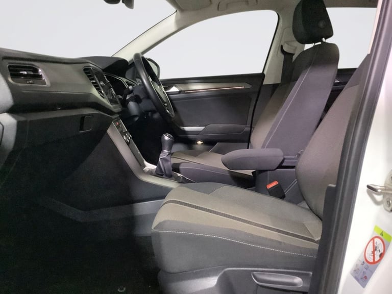 2020 Volkswagen T-Roc 1.0 TSI Design 5dr HATCHBACK PETROL Manual