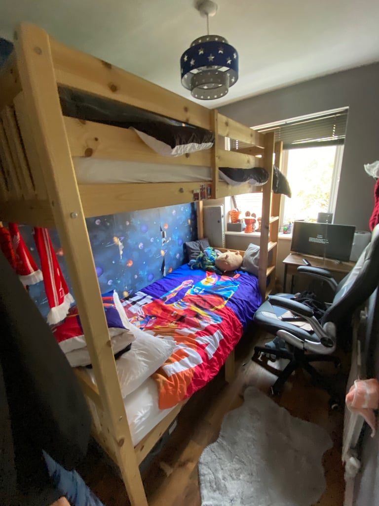 image for Wooden bunk bed
