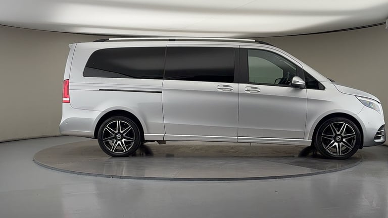 2023 Mercedes-Benz V-Class 2.0 V300d AMG Line MPV 5dr Diesel G-Tronic+ Euro 6 (s/s) XLWB (237 ps)...
