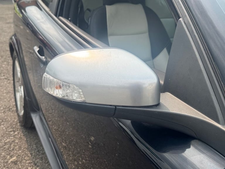 2009 Volvo C30 2.0D R-Design Sport Coupe 2dr Diesel Manual (151 g/km, 134 bhp) Coupe Diesel Manual