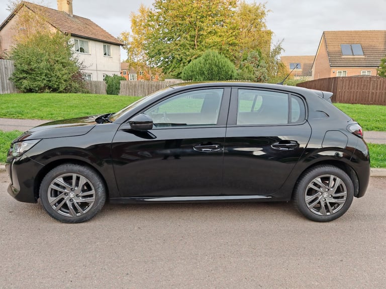 Peugeot, 208, Hatchback, 2022, Manual, 1199 (cc), 5 doors