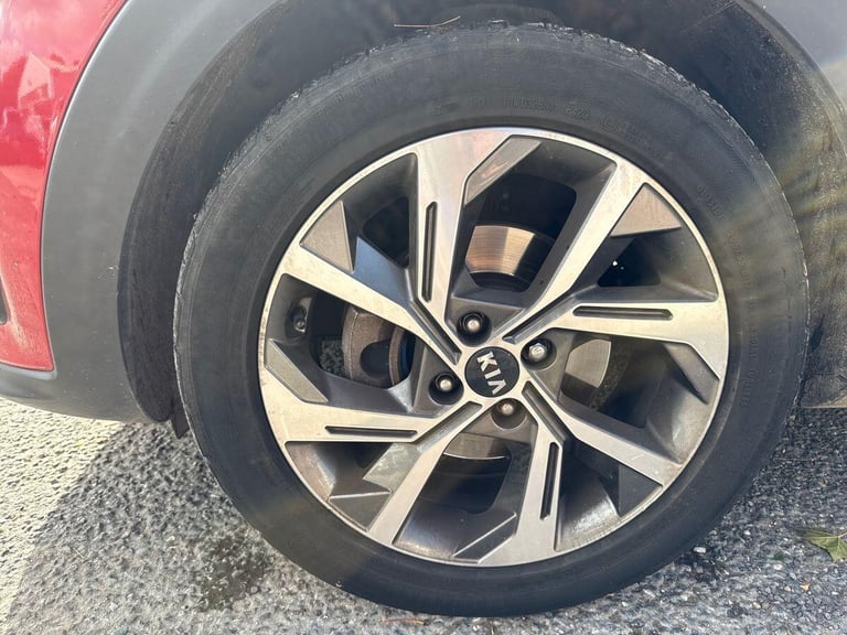  Kia Stonic 1.0 T-GDi ISG 48V GT-LINE Petrol/Electric Hybrid Manual