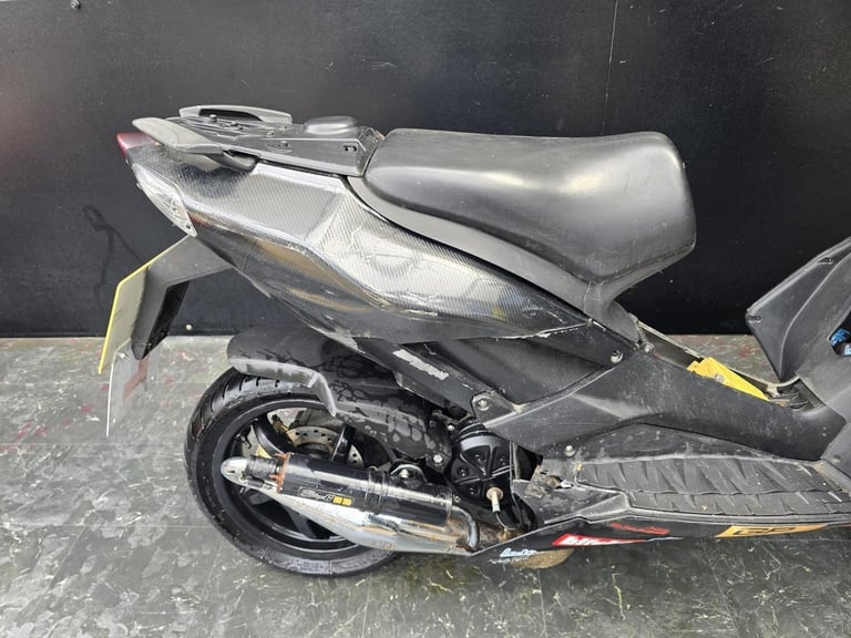 APRILIA SR 50 PROJECT SCOOTER 